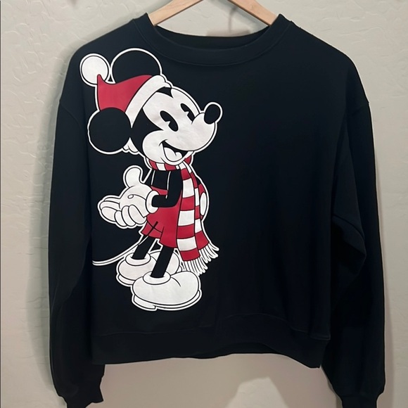 Disney Mickey Mouse Sweatshirt Small Disneyland Christmas Shirt Holiday Parks - Picture 1 of 8